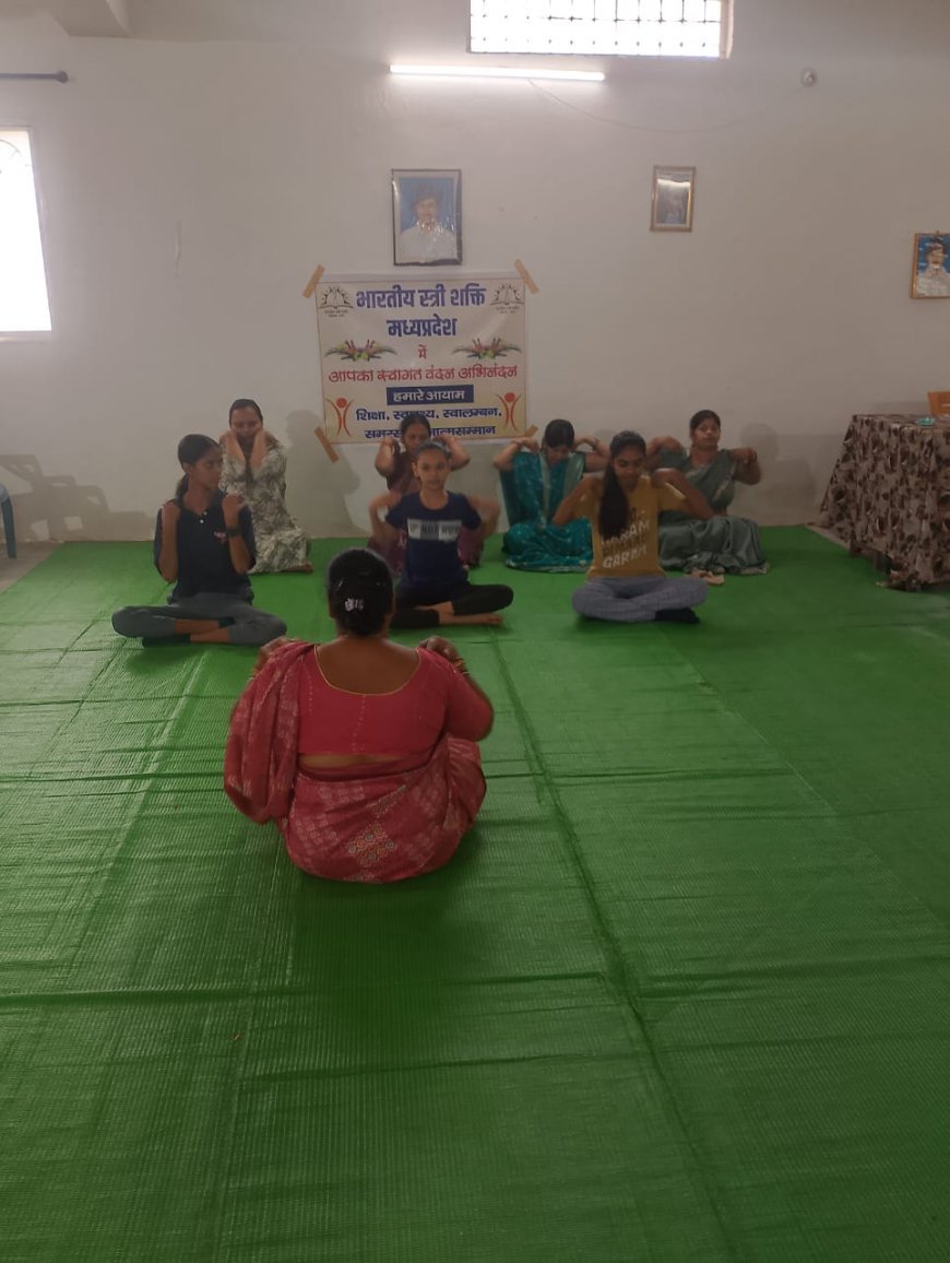 स्वस्थ महिला स्वास्थ्य  भारत के अन्तर्गत भरतीय स्त्री शक्ती ने मनाया योग दिवस